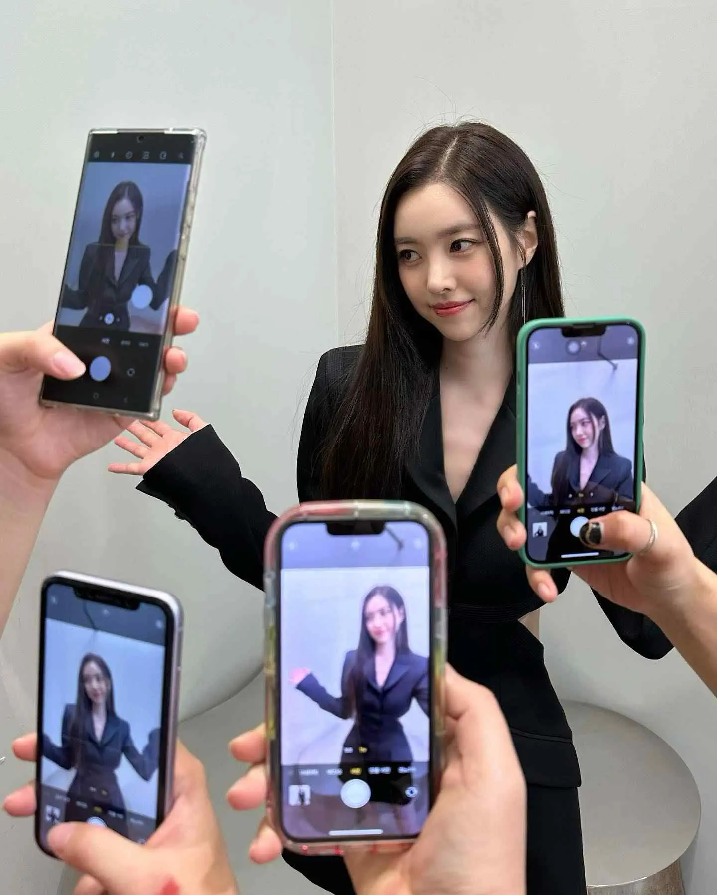 Jin Se Yeon - jin-se-yeon-hot-23.webp